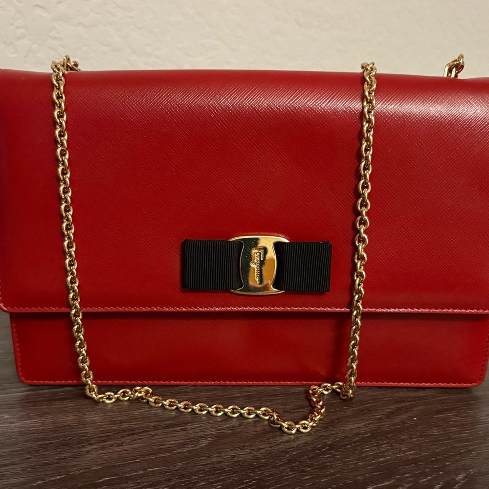 Salvatore Ferragamo Red Shoulder Bag with Black Bow